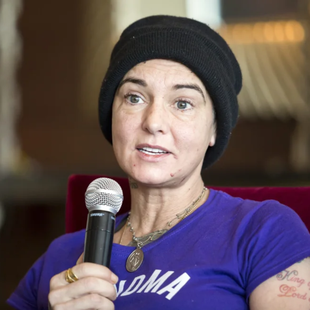 A cantora irlandesa Sinead O’Connor em um evento durante o Budapest Spring Festival em 22 de Abril de 2015. (Foto: Balazs Mohai | MTI via AP)